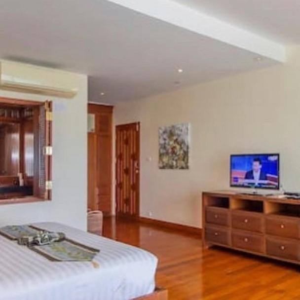 Goodwill Beach House Patong Bagian luar foto