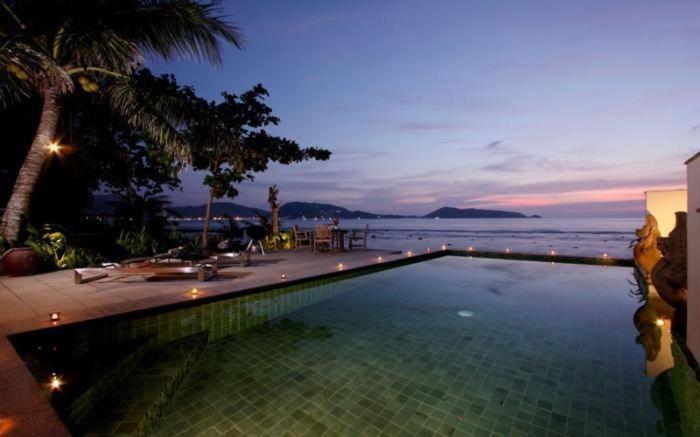 Goodwill Beach House Patong Bagian luar foto